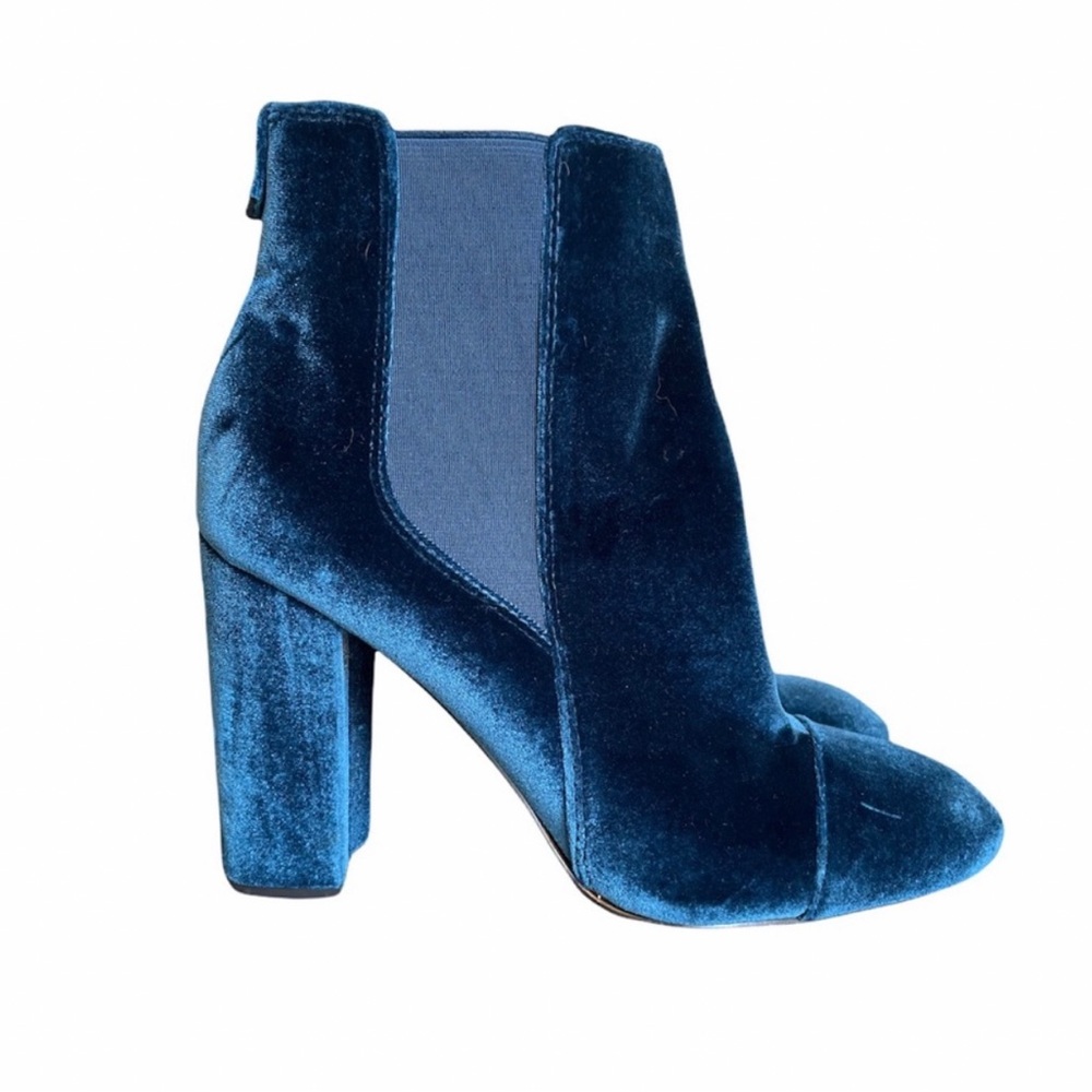 Sam Edelman Jewel Blue Velvet Booties, Pristine Condition, Worn Once, Size 9